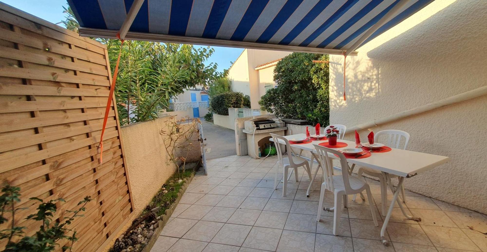 L'Azur - Maison Avec Terrasse Proche Plage 르발카레스 외부 사진